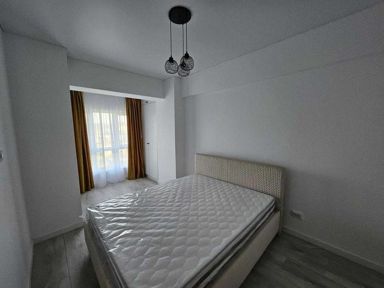 Apartament cu 2 camere semidecomandat, mobilat în Tătărași