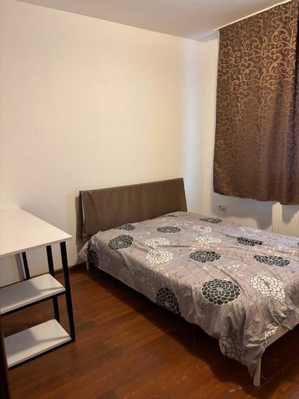 Apartament cu 2 camere decomandat în Roșu