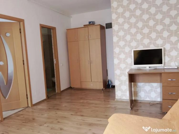 Garsonieră semidecomandată în Metalurgiei