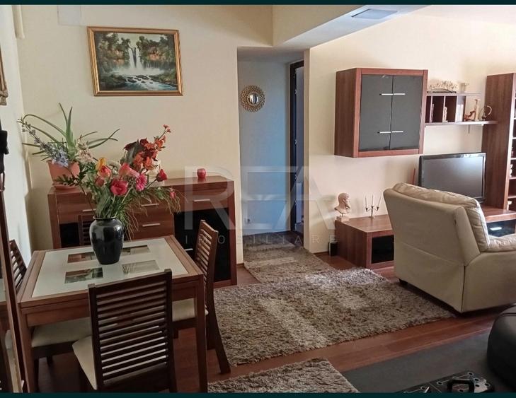 Apartament cu 2 camere semidecomandat în Berceni — fotografia 1