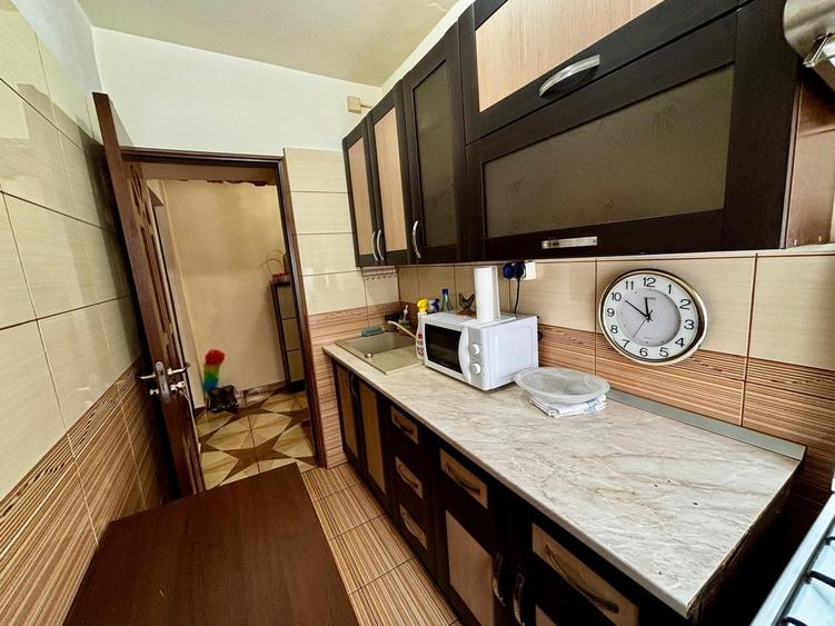 Apartament cu 2 camere nedecomandat în Malu Roșu