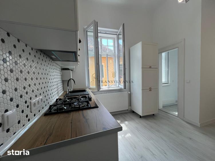 Apartament cu 2 camere decomandat în Ultracentral
