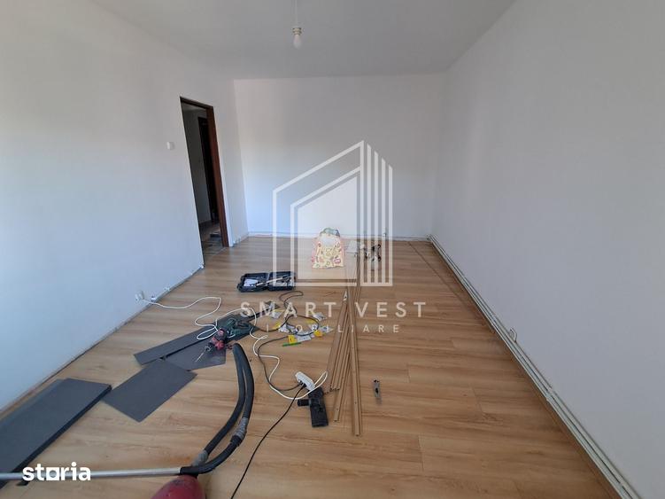 Apartament cu 3 camere decomandat în Micro 17