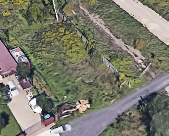 Teren de 500 mp, în Noua