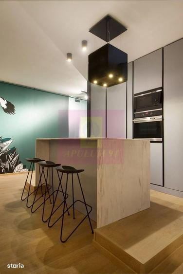 Apartament cu 3 camere decomandat în Vitan