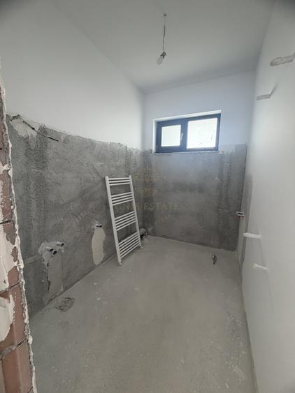 Casă individuală cu 5 camere cu Canalizare în Măgurele