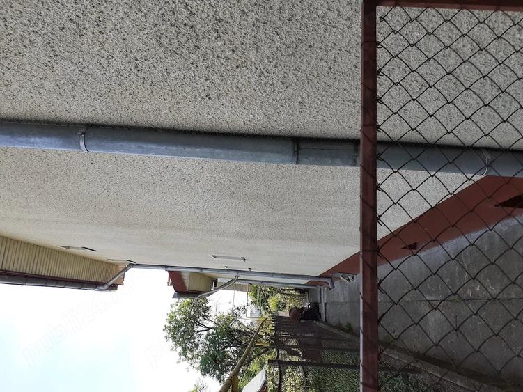 Casă cu 8 camere cu Teren 750 Mp în Tache