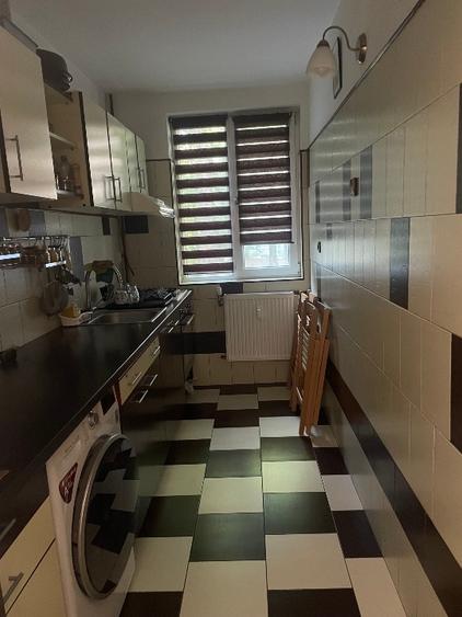 Apartament cu 2 camere decomandat, mobilat în Brâncoveanu