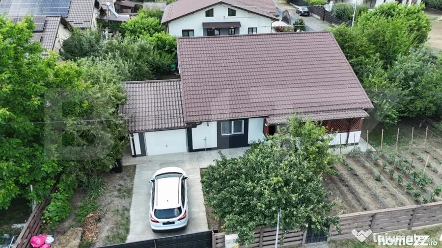 Casă cu 4 camere cu Teren 592 Mp în Central