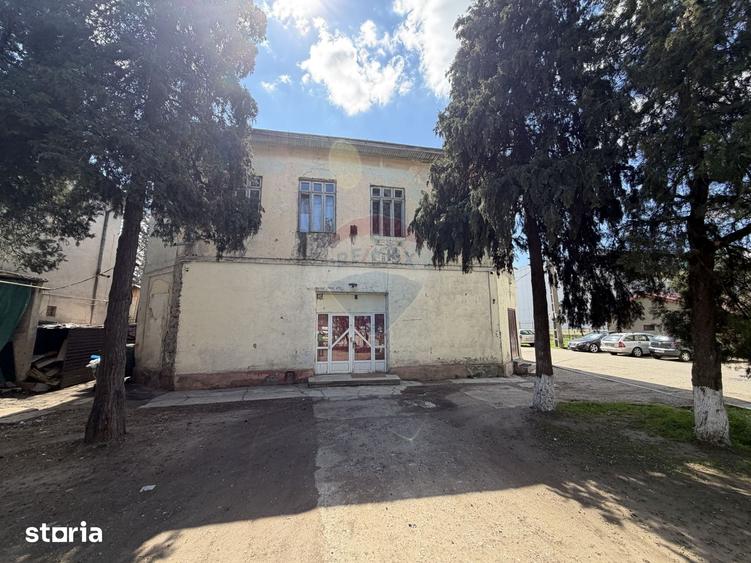 Spațiu comercial, de 350 mp, în Ultracentral