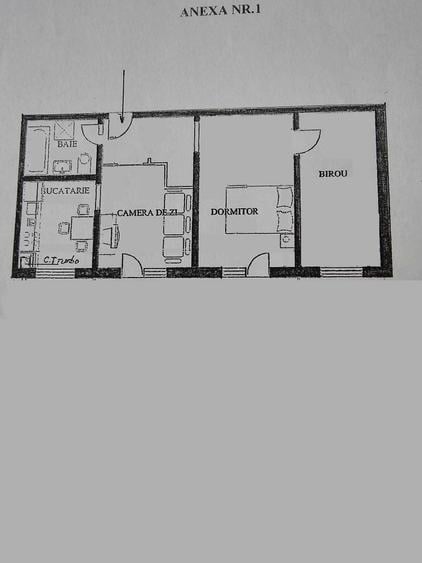 Apartament cu 3 camere nedecomandat în Central