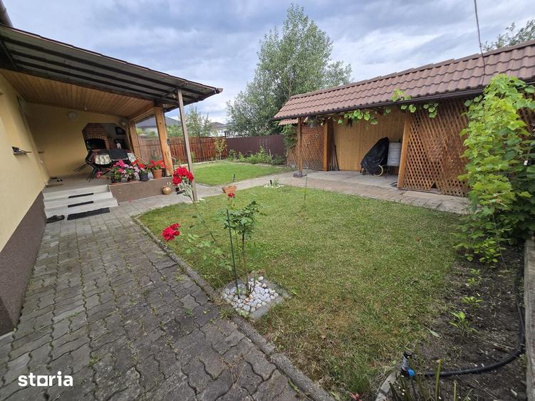 Casă cu 3 camere cu Teren 418 Mp în Central