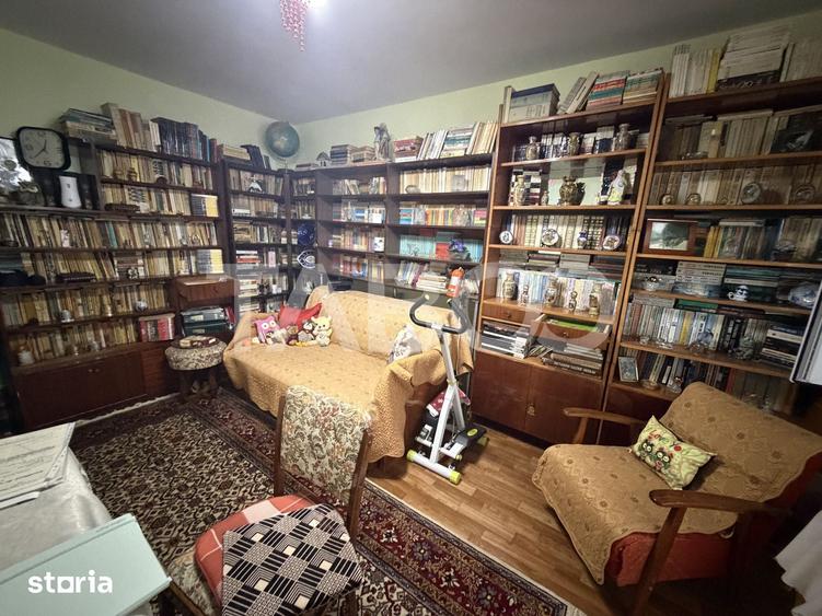 Apartament cu 3 camere decomandat în Central