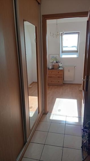 Apartament decomandat în Valea Ialomiței