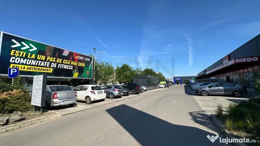 Spațiu comercial, de 4,457 mp, în Odăi