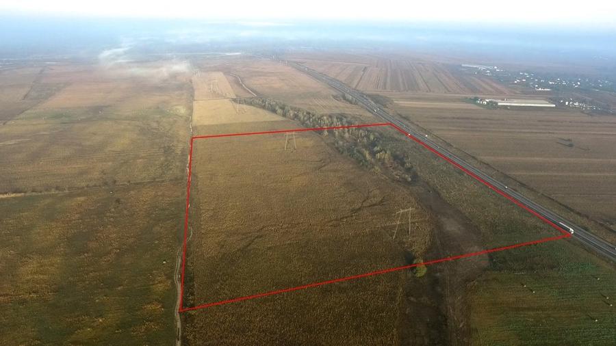 Teren agricol extravilan de 200000 mp, în Florești-Stoenești