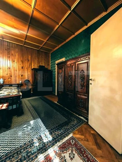 Apartament cu 7 camere circular, mobilat în Sinaia