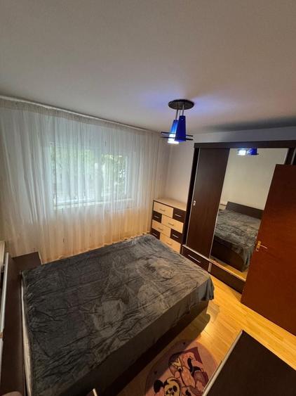 Apartament cu 2 camere decomandat în Dobroești