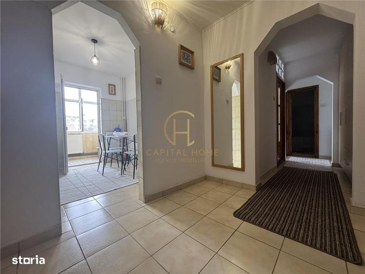 Apartament cu 3 camere decomandat în Nicolina