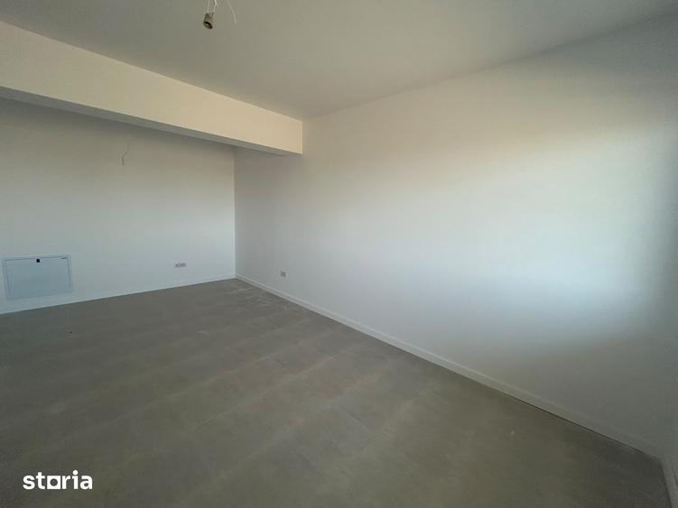 Apartament cu 5 camere în Central