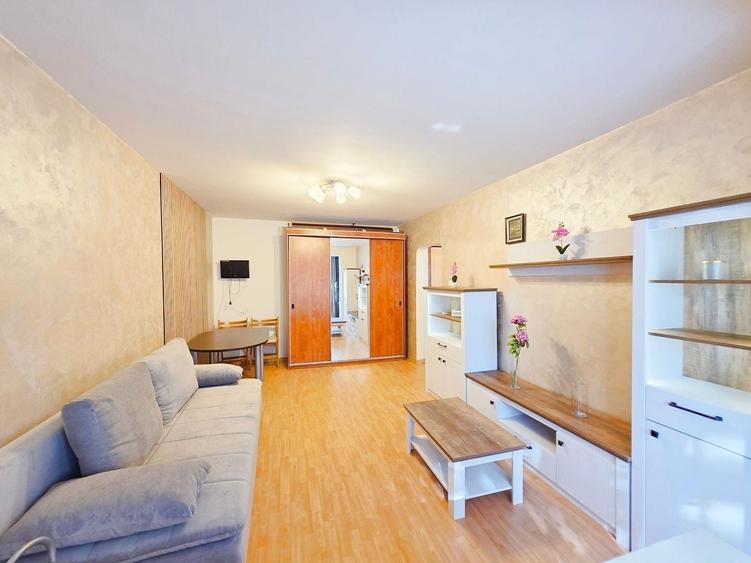 Apartament cu 2 camere decomandat, mobilat în Dristor
