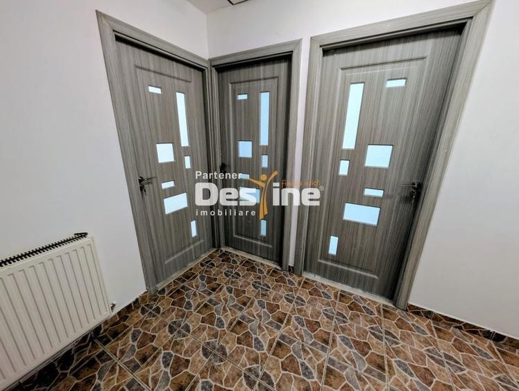 Casă individuală cu 5 camere cu Canalizare în Lunca Cetățuii