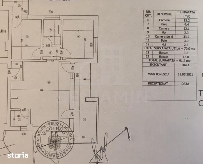 Apartament cu 3 camere semidecomandat în Central