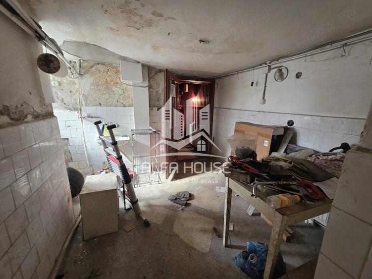 Casă cu 5 camere cu Teren 130 Mp în Luncă