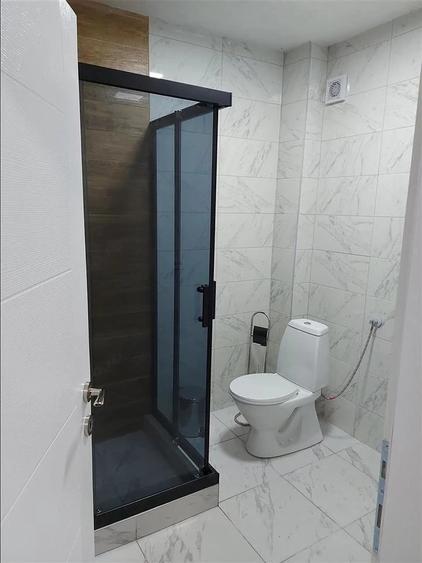 Garsonieră decomandată în Vitan