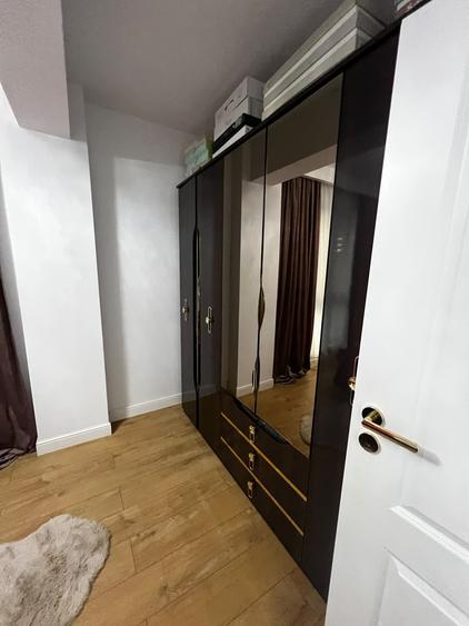 Apartament cu 3 camere decomandat în Bucureștii Noi