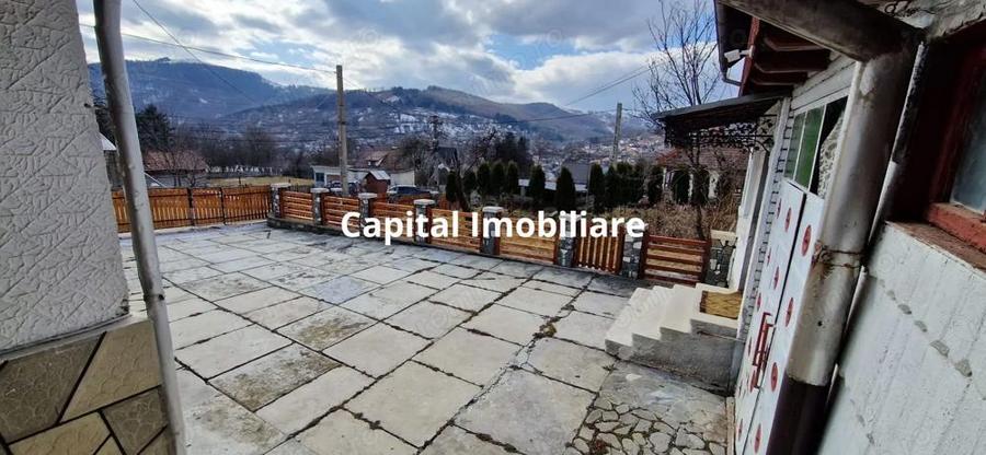 Casă cu Teren 1500 Mp în Valea Doftanei