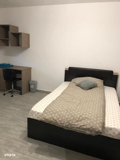 Apartament cu 3 camere în 7 Noiembrie
