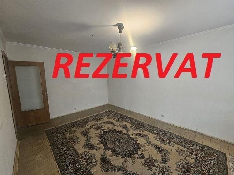 Apartament cu 3 camere decomandat în Craiovei