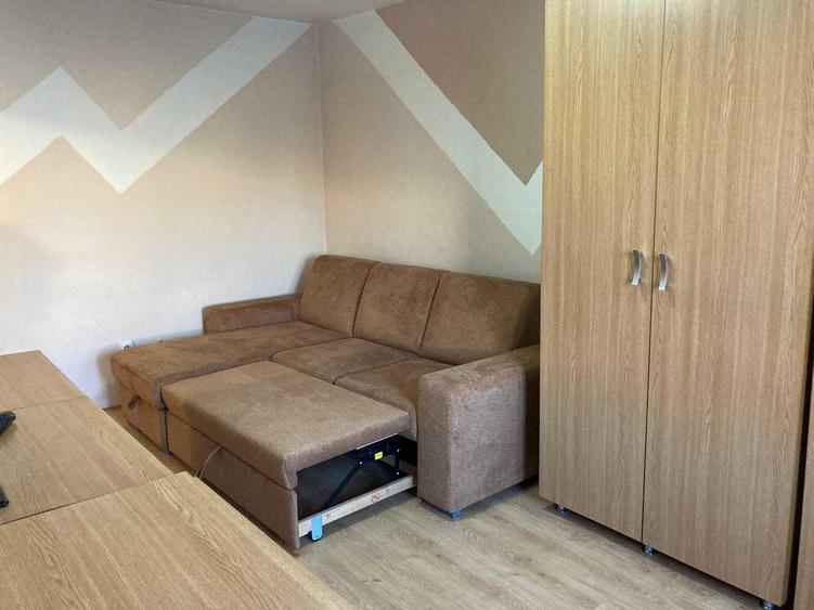 Garsonieră decomandată în Exterior Vest
