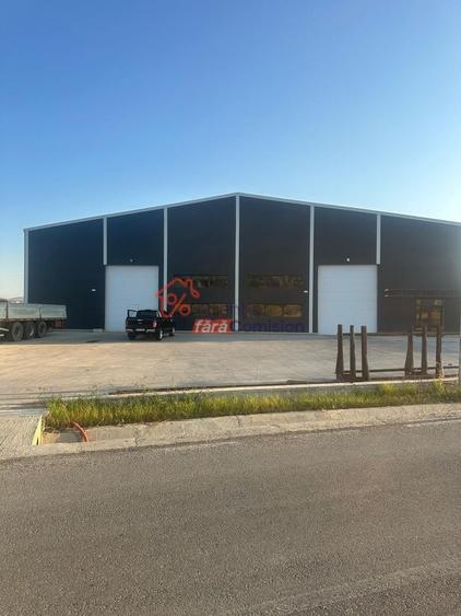 Spațiu industrial, de 2,300 mp, în Miroslava