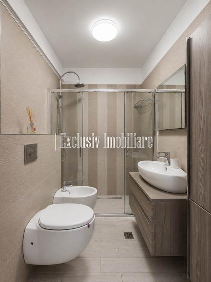 Apartament cu 3 camere decomandat în Faleza Nord