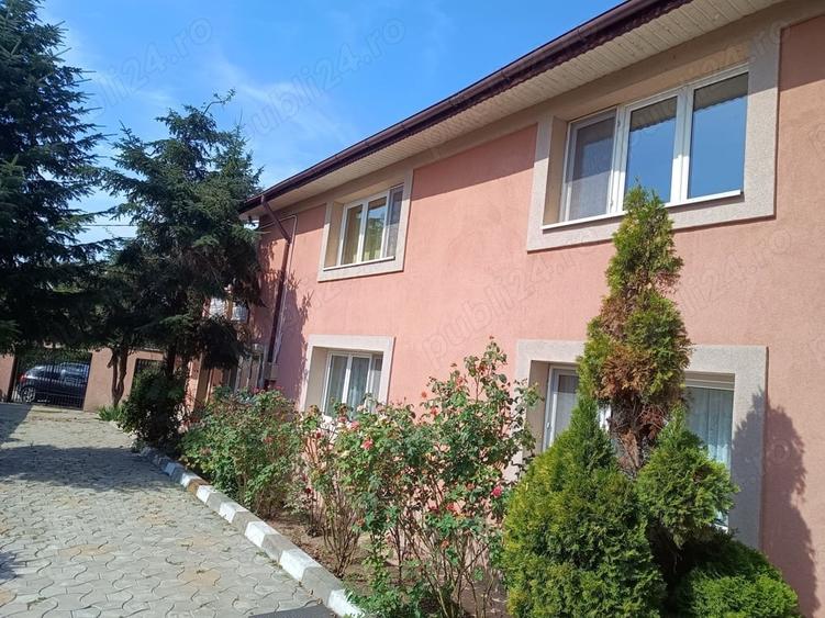 Casă cu 5 camere cu Teren 1000 Mp în Postăvari