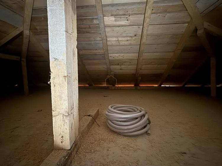 Duplex cu 3 camere cu Teren 250 Mp în Clinceni