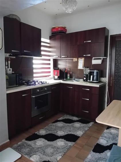 Apartament 3 camere  de vanzare  Bucium, - 9