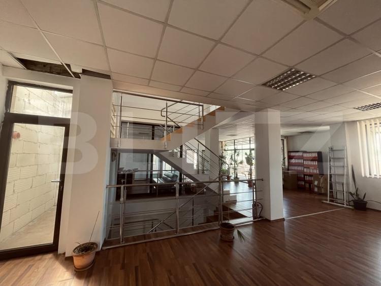 Spațiu birouri, 270 mp, parcari, terasa - 3