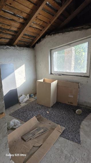 Casă cu 3 camere cu Teren 300 Mp în Horia
