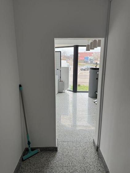 Spațiu comercial, de 103 mp, în Ciritei