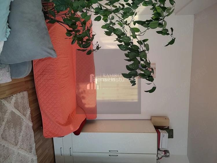 Garsoniera decomandata/ zona Aparatorii Patriei/44 mp