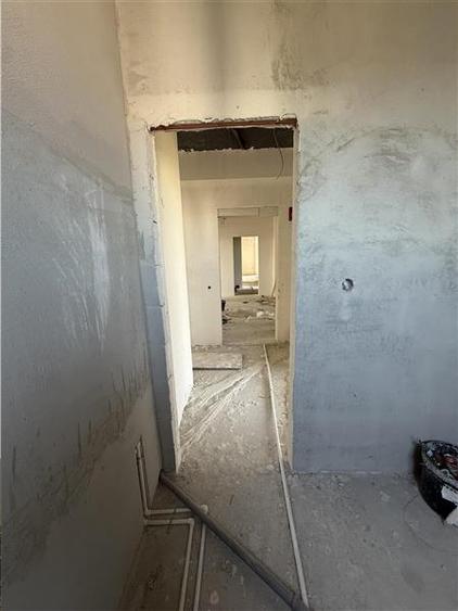 Apartament cu 2 camere decomandat în Kamsas