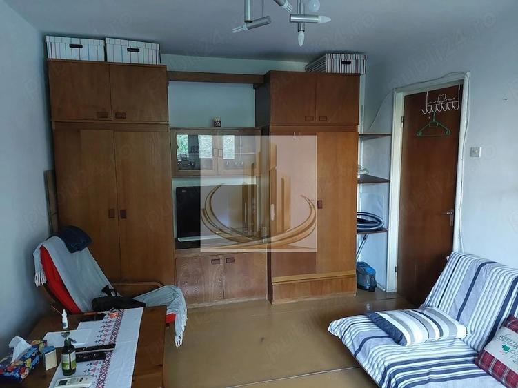 Apartament cu 2 camere decomandat în Berceni