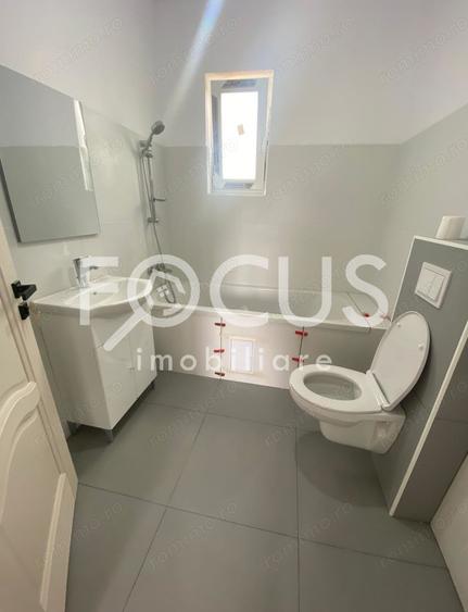 Casă cu 3 camere cu Teren 270 Mp în Central