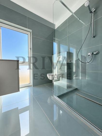 Duplex cu 4 camere cu Canalizare în Giarmata
