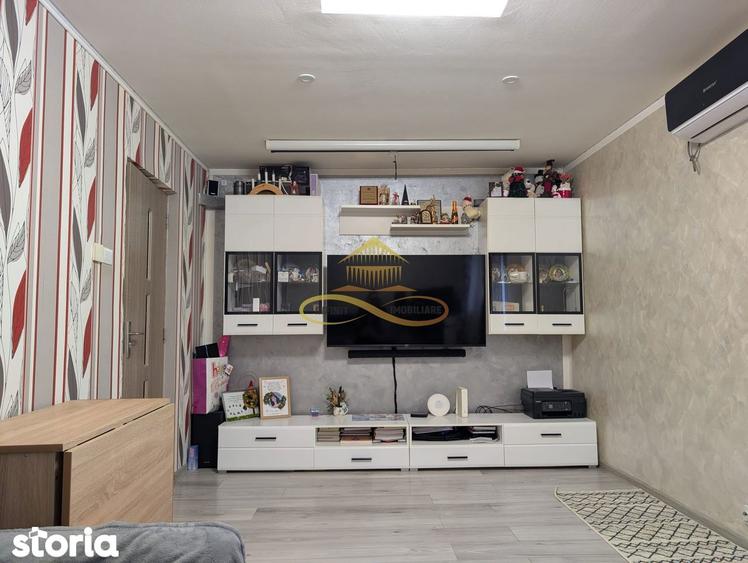 Apartament cu 3 camere decomandat în Bistrița Lac