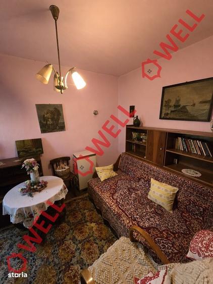 Casă cu 3 camere în Căpeni