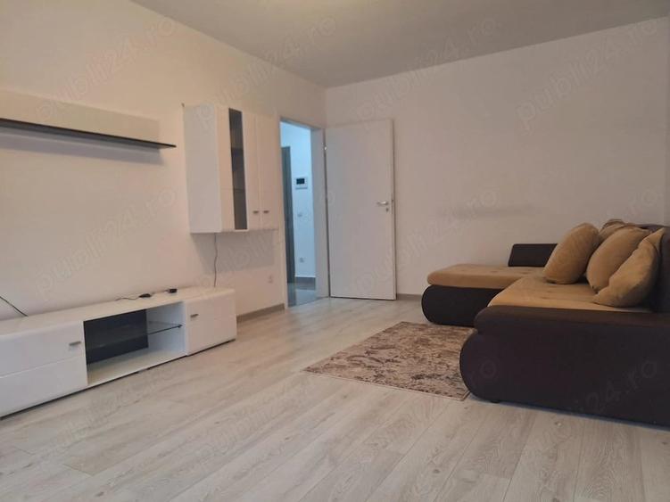 Apartament cu 2 camere decomandat în Exterior Vest